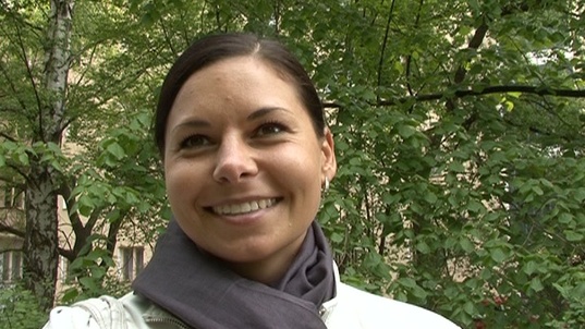 2. Download full pics of Squirting grad girl from czechstreets.com