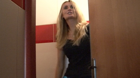 3. Download full pics of Horny MILF from czechstreets.com