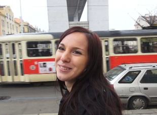 1. Download full pics of Anna Kournikova? from czechstreets.com