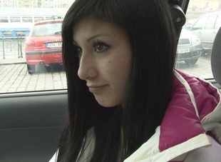 3. Download full pics of Monika, desempleada from czechstreets.com