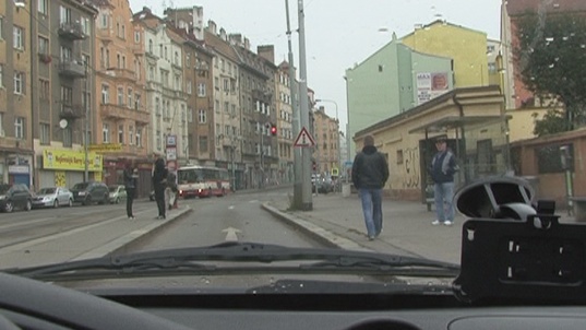 1. Download full pics of Naive 18 y/o from czechstreets.com