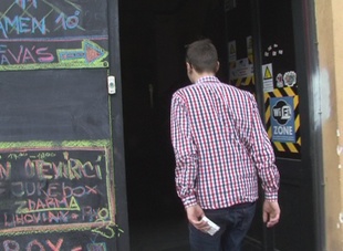 1. Download full pics of Two cocks for the bartender from czechstreets.com