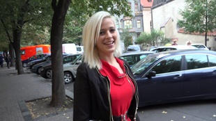 2. Download full pics of 淘金者德尼莎 from czechstreets.com