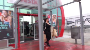 1. Download full pics of Mulher casada e peituda faz sexo anal no estacionamento from czechstreets.com