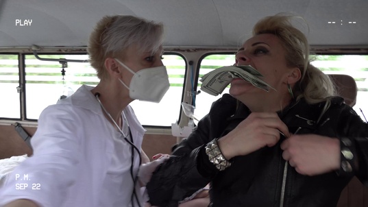 3. Download full pics of Doctor Dirty Sarah from dirtysarah.com