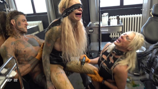 11. Download full pics of Inky Kinky Holes from dirtysarah.com