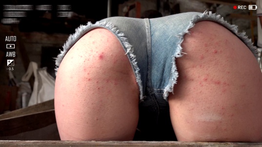 5. Download full pics of Anything for Cash from extremestreets.com