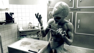 4. Download full pics of UFO from Roswell (Gay Edition) from gayhorrorporn.com