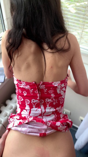 1. Download full pics of Lina Arian Joy like's it from behind from glaminogirls.com