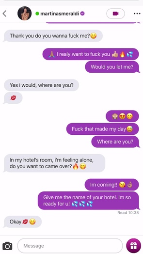 2. Download full pics of Sex in the restaurant toilet from glaminogirls.com