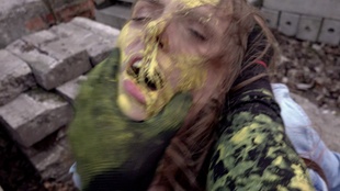 7. Download full pics of Psicopata mascarado from horrorporn.com