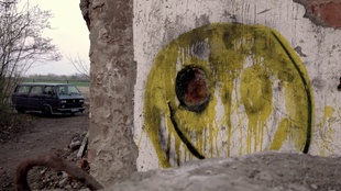 8. Download full pics of Psicopata mascarado from horrorporn.com