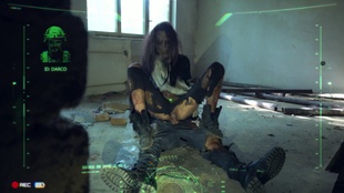 4. Download full pics of 《僵尸突袭：最终章2》 from horrorporn.com