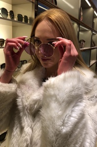 1. Download full pics of Модель из твоей мечты from lifepornstories.com