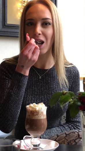 5. Download full pics of Model from your dreams from lifepornstories.com