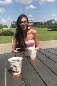 1. Download full pics of 她想吃点肉 from lifepornstories.com