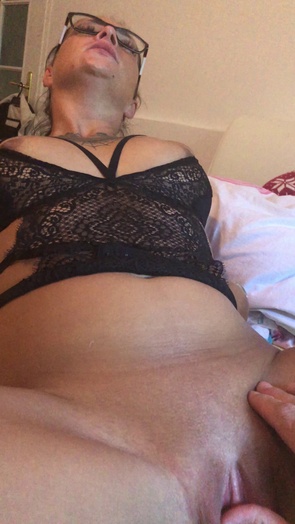 5. Download full pics of Her pussy likes it all from lifepornstories.com