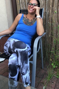 3. Download full pics of Passionate blowjob from lifepornstories.com