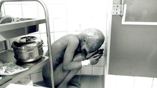 3. Download full pics of Roswell UFO (movieporn.com) from movieporn.com