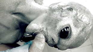 7. Download full pics of Roswell UFO (movieporn.com) from movieporn.com