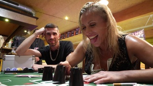 7. Download full pics of Vitória perversa no pôquer from perversefamily.com