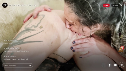 5. Download full pics of Anal Fisting from perversefamilylive.com