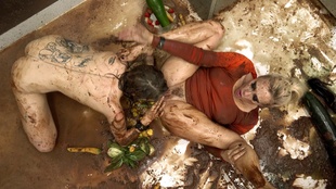 3. Download full pics of La rosa anal de Eden Ivy from powerfetish.com