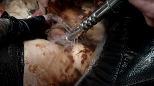 5. Download full pics of 恋物癖 青少年脚踩墙 from powerfetish.com