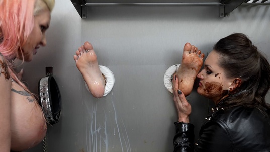 9. Download full pics of Fetish Teen's Feet in Wall from powerfetish.com