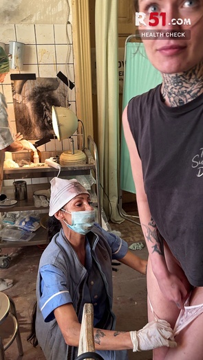 6. Download full pics of Day 2 - Greta's Health Check from r51.com