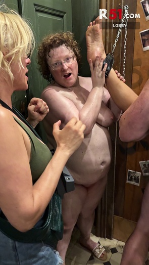 1. Download full pics of Day 3 - Blond Nymphomaniac from r51.com