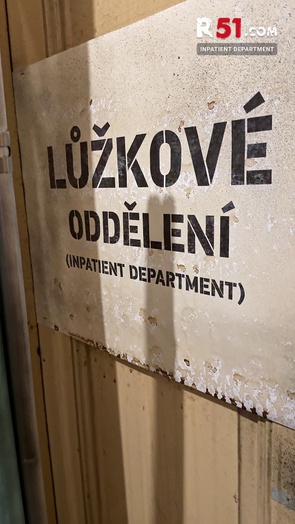 1. Download full pics of Day 7 - Fucked Lady in the Inpatient Ward from r51.com