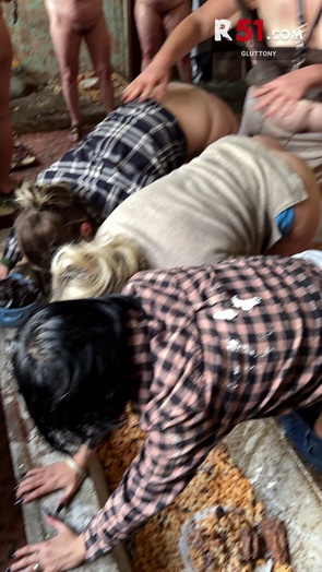 3. Download full pics of Day 9 - Gluttony from r51.com