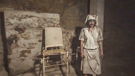 1. Download full pics of Hospital ghosts in 180° from xvirtual.com