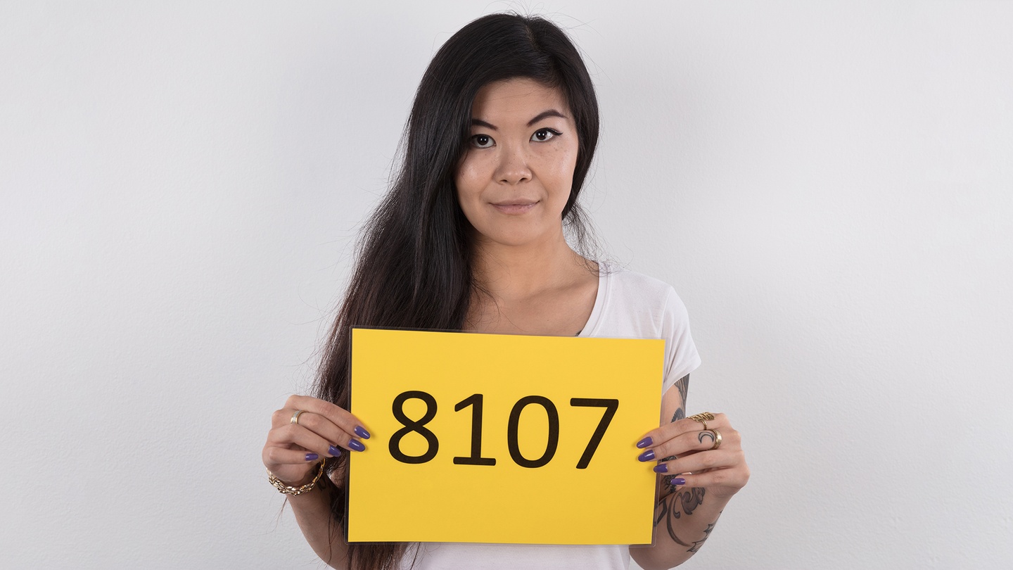 CzechCasting - polykačka Irina ve 180°