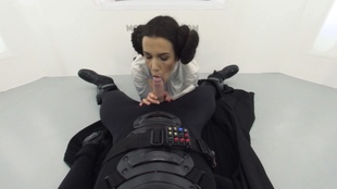 4. Download full pics of 180°新锄头 from xvirtual.com