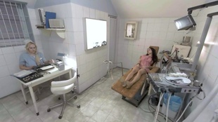 1. Download full pics of Dentista em 180° from xvirtual.com
