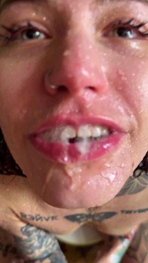 6. Download full pics of Mouth Piss from xxlpiss.com